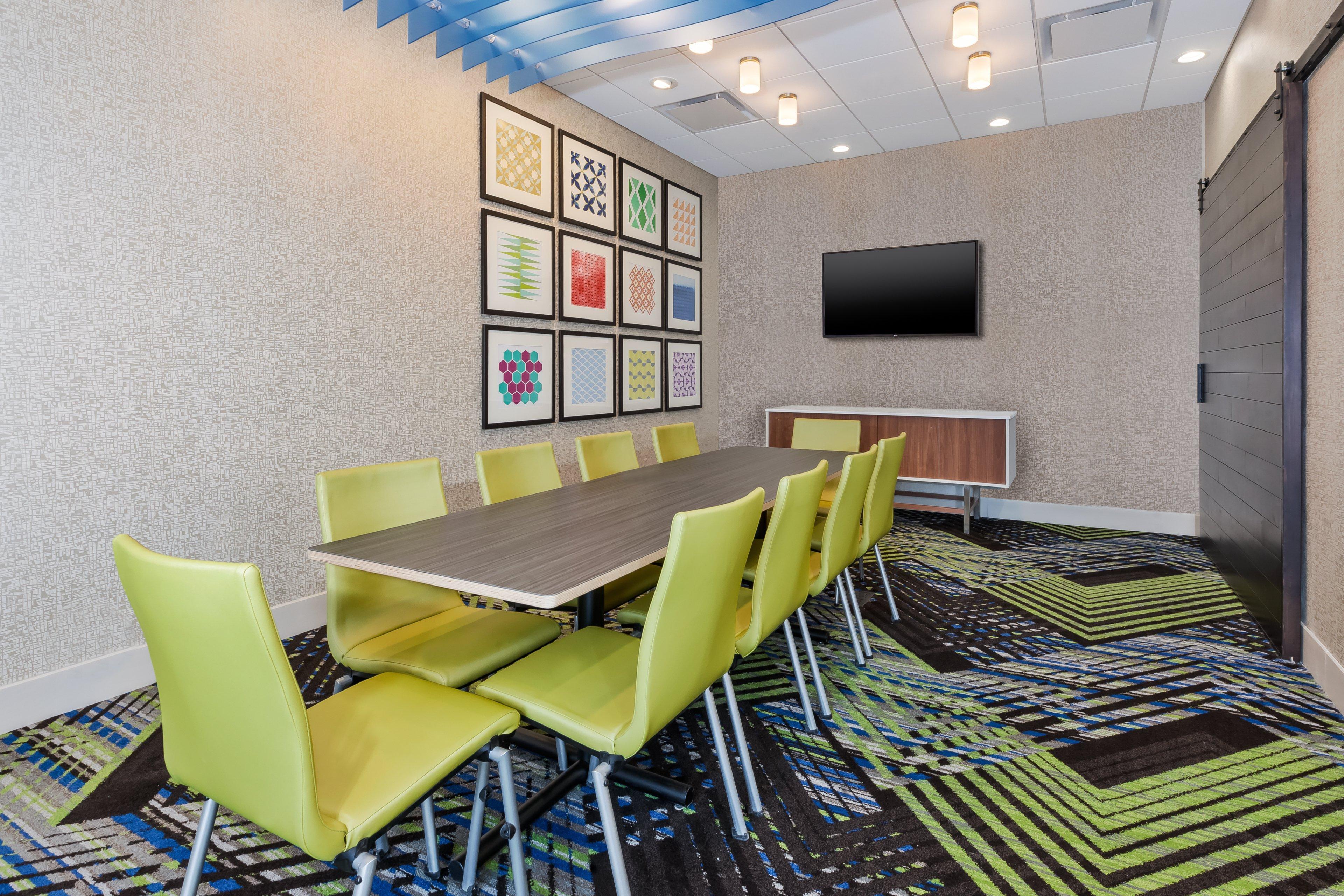 Holiday Inn Express & Suites - Grand Rapids Airport - South By Ihg Ngoại thất bức ảnh