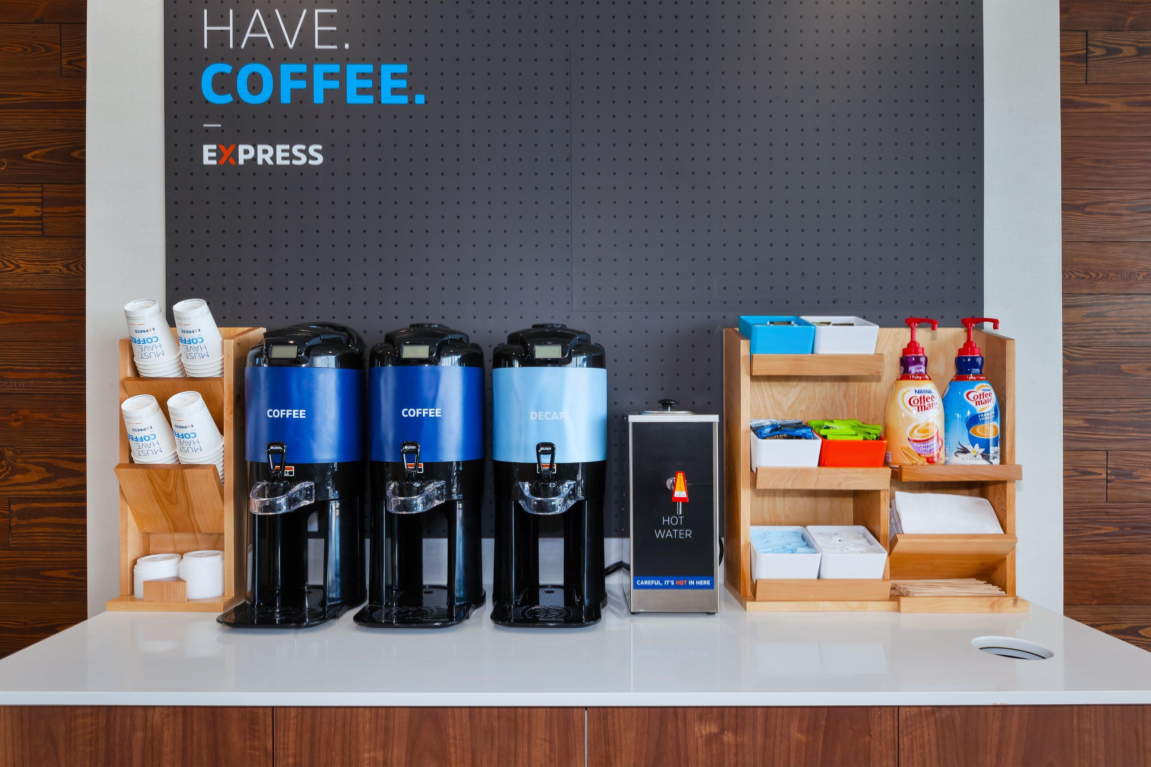 Holiday Inn Express & Suites - Grand Rapids Airport - South By Ihg Cascade Ngoại thất bức ảnh