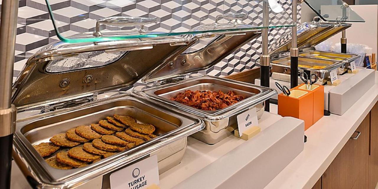 Holiday Inn Express & Suites - Grand Rapids Airport - South By Ihg Ngoại thất bức ảnh